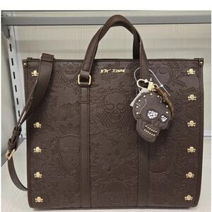 Betsey Johnson  NWT Brown Skull Flower  Embossed Tote Crystal Skull Charm